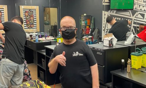 1949 Barbershop (Village Mall)