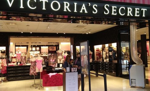 Victoria's Secret & PINK by Victoria's Secret