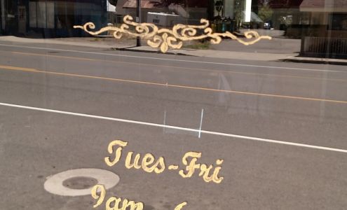 Almanor Barber Shop 162 Main St, Chester California 96020