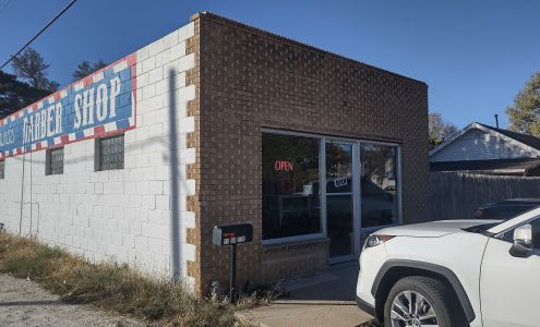 Laura’s Barbershop