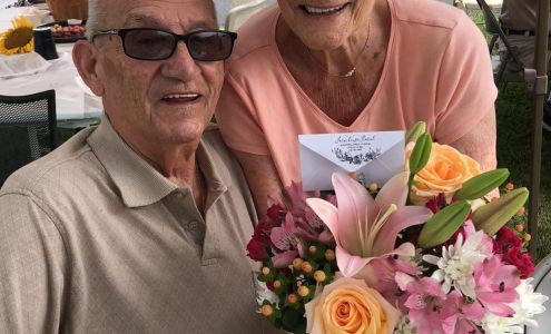 Avella Hometown Flower & Gift