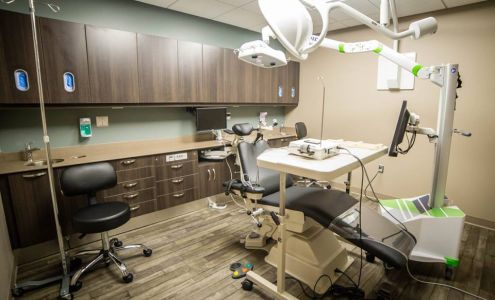 Michigan Center For Oral Surgery 14600 Pennsylvania Rd, Southgate Michigan 48195