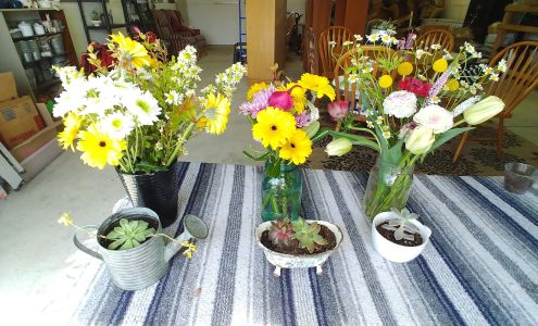 Buttercup Flower Shop