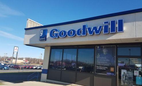 Goodwill Bloomington-Normal IL - Land of Lincoln Goodwill Industries