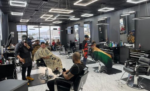 THE STANDARD BARBERSHOP 1407 E Prien Lake Rd, Lake Charles Louisiana 70601