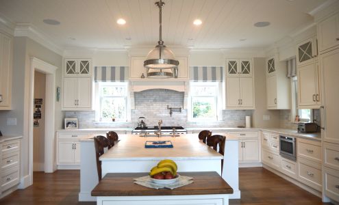 Seaside Kitchens & Baths Inc