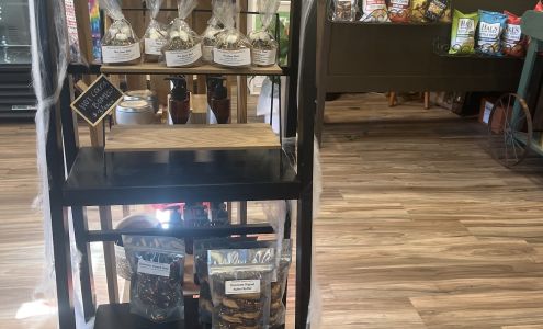 Ruschioni’s Flowers and Gifts 59 Gardner Rd, Winchendon Massachusetts 01475