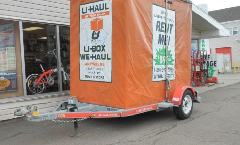 Trailer Hitches at U-Haul