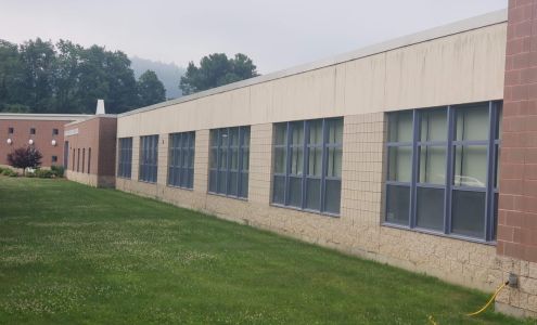 Gary's Pressure Washing 40 Blandford Hill Rd, Huntington Massachusetts 01050