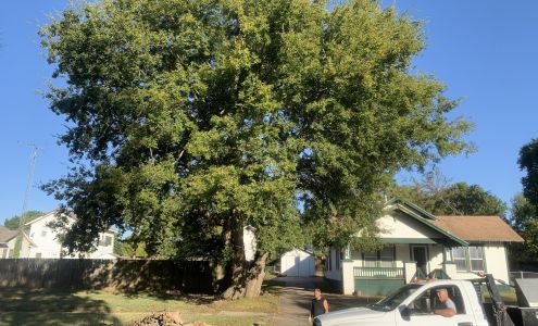 Janes Services LLC 123 S Hinckley St, Holdenville Oklahoma 74848