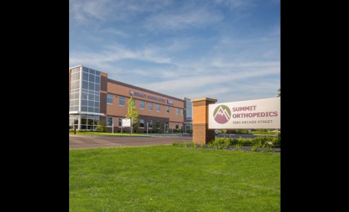 Vadnais Heights Surgery Center: Summit Orthopedics 3580 Arcade St S Suite 200, Vadnais Heights Minnesota 55127