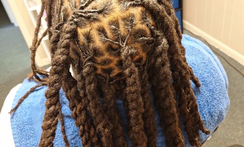 Royally Touched Braid Salon LLC