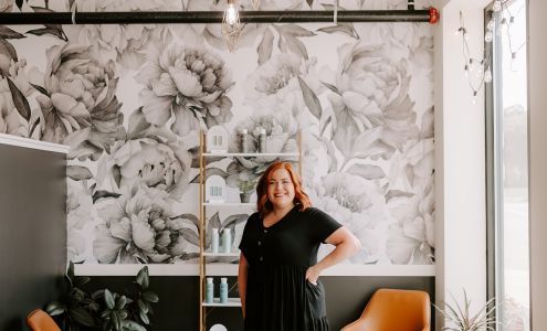 Auburn Hair 256 East Chestnut Suite B4 Burlington, WI 53105
