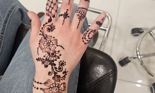 Beauty 21 - Wax, facial, spa & brow bar - PG best beauty salon 3055 Massey Dr Unit 222, Prince George British Columbia V2N 2S9