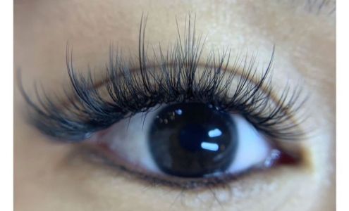 HI VOLUME LASHES LLC 614 Cooke St, Honolulu Hawaii 96813