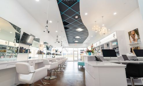 Primp and Blow Arrowhead Shops