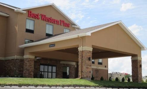 Best Western Plus Hiawatha Hotel