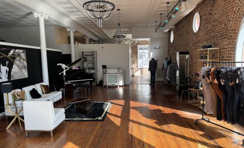 Abbey Caroline Salon & Experience