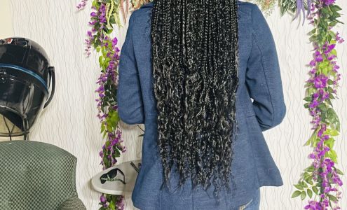 Jen's African hair braiding