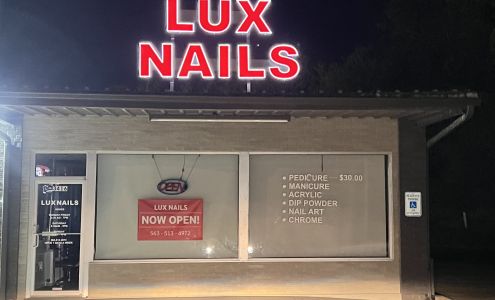 Lux Nails 3416 Pennsylvania Ave, Dubuque Iowa 52002
