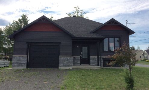 Les Constructions G.L. 90 Rue Thibault, Victoriaville Quebec G6S 0A4