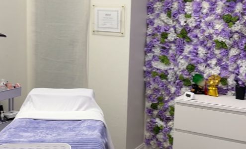 Lavender Jade Lash 1612 Laskin Rd 774b Suite #131, Virginia Beach Virginia 23451