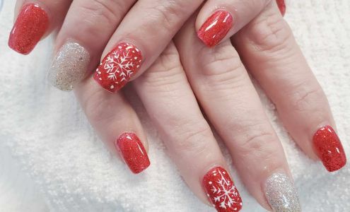 Diamond Nails 973 S Saginaw Rd, Midland Michigan 48640