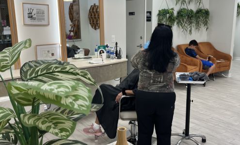 Adria Hair Salon & Spa