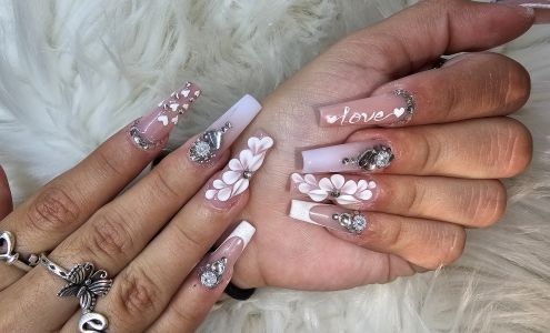 Valen Nails and Beauty 3600 S Zarzamora St, San Antonio Texas 78225