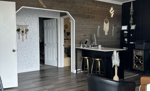 Resplendence 305 E Central Entrance, Duluth Minnesota 55811