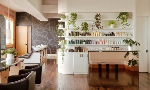 The Bird House Salon - Bushwick