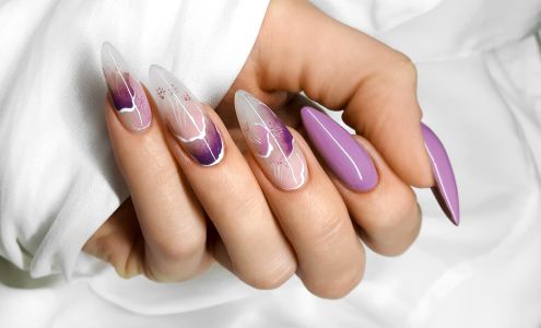 Lush Nails Wilmington