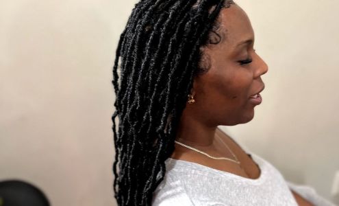 Tholuwany hair braids