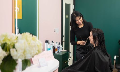 OooLala Beauty Salon