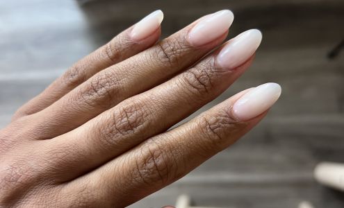 INSPIRE NAIL BAR - Alexandria