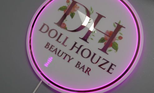Doll Houze Beauty Bar