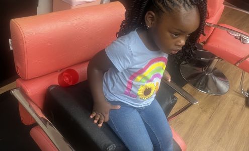 Unique Touch Braids & Locs Studio