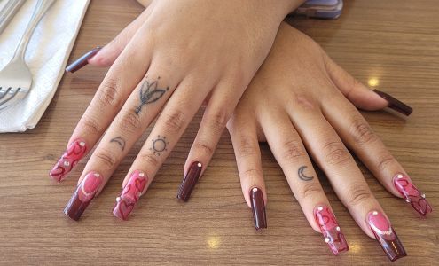 World of Nails 10811 Washington Blvd #110, Culver City California 90232