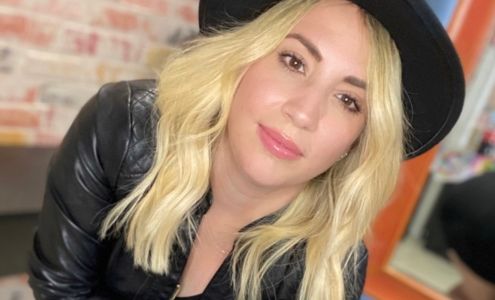 Corte Havana Beauty Salon 10113 W Okeechobee Rd, Hialeah Gardens Florida 33016