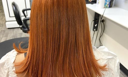 Nayi’s Beauty Salon