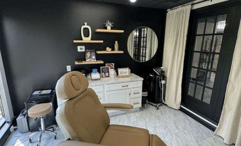 Bellava Aesthetics 2734 Chancellor Dr Suite 108, Crestview Hills Kentucky 41017