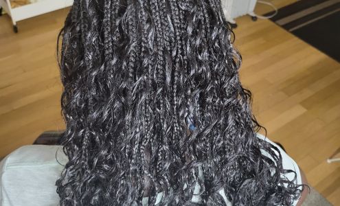 Braid4U 20518 Exeter St, Highland Park Michigan 48203