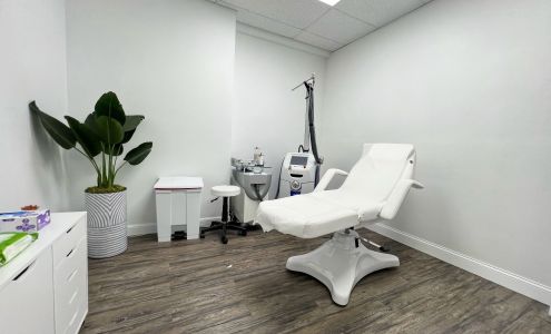 Eye Candy Laser & Wellness