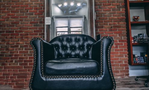 Mane Madness Salon LLC 2205 W High St NE, Newark Ohio 43055