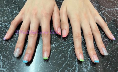 Nails By Carrie, LLC inside 701 Salon & Spa, 1111 N Dixie Hwy Suite 7A, Elizabethtown Kentucky 42701