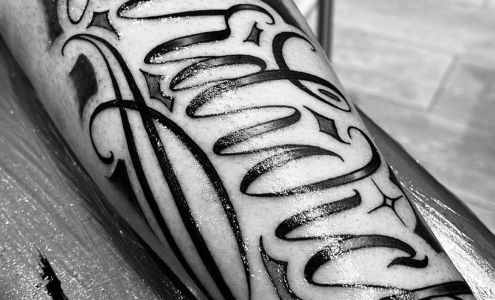 Lucky 7s Tattoo Shop LV