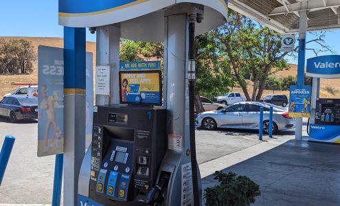 Valero San Juan Bautista