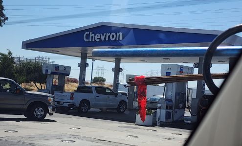 Chevron Santa Nella