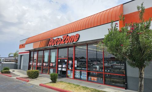 AutoZone Taft