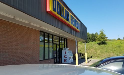 Dollar General Manhattan